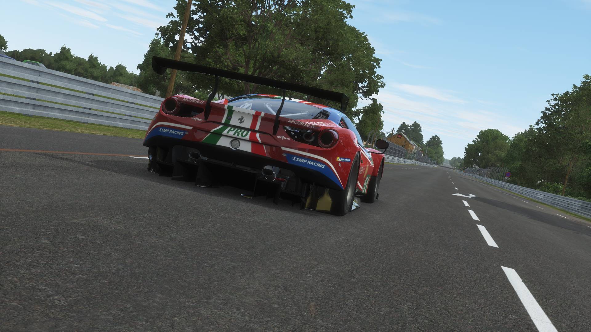 Store content update – Ferrari & Circuit de la Sarthe